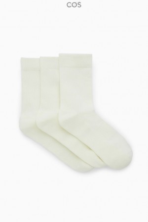 COS 3-Pack Ribbed Sport Socks Men's Socks Off-White | RR45-F3LP