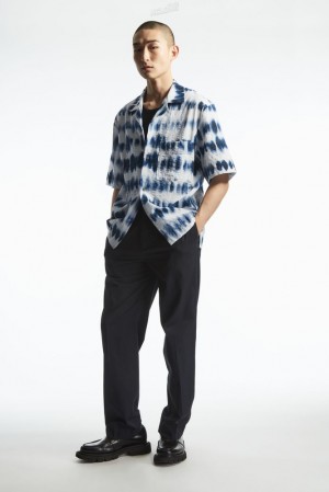 COS Camp-Collar Seersucker Shirt Men's Shirts White / Blue / Printed | OT62-A3ZP