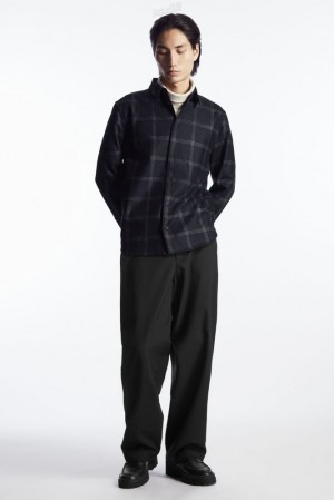 COS Checked Wool Shirt Men's Shirts Navy / Checked | PX93-V0HJ