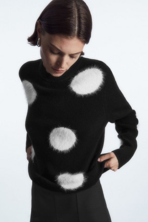 COS Intarsia-Knit Polka-Dot Wool Jumper Women's Knitwear & Cardigans Black / White | MT24-F4UW