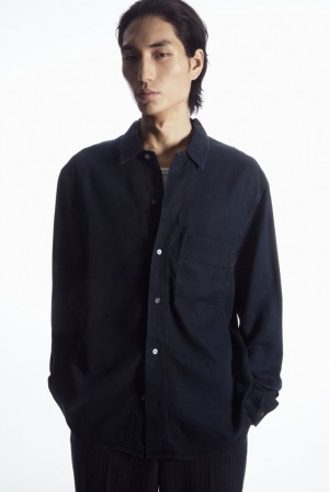 COS Lightweight Denim Shirt Men's Shirts Navy | HO61-R4LZ