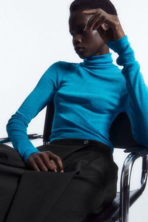 COS Merino Wool Turtleneck Top Women's Tops Black | CD83-U0KS