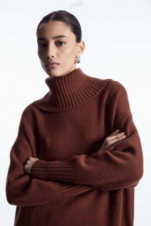 COS Oversized Pure Cashmere Roll-Neck Sweater Women's Sweaters & Cardigans Navy | BO99-C4HL