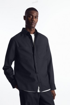 COS Relaxed Utility Shirt Men's Shirts Navy | XH17-Z0UY