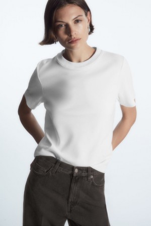 COS The Clean Cut T-Shirt Women's T-shirts White | NZ84-P8KO