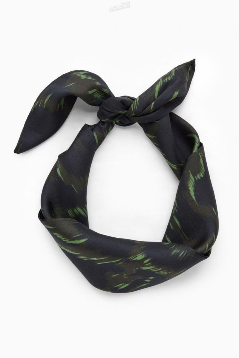 COS Animal-Print Silk Neck Scarf Men's Scarves Grey / Animal Print | KA09-E6JN