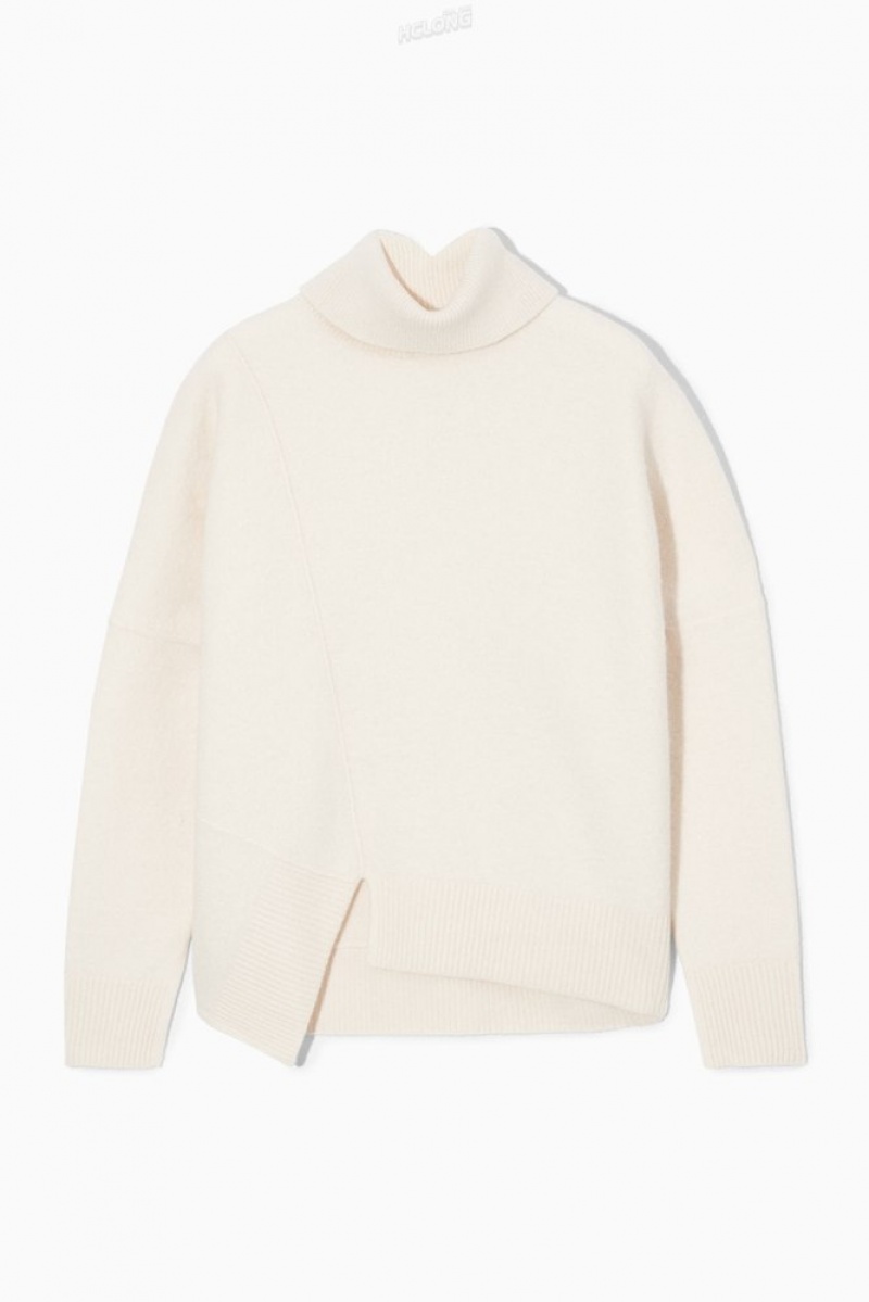 COS Asymmetric Merino Wool Sweater Women's Sweaters & Cardigans White | EV84-X2XF