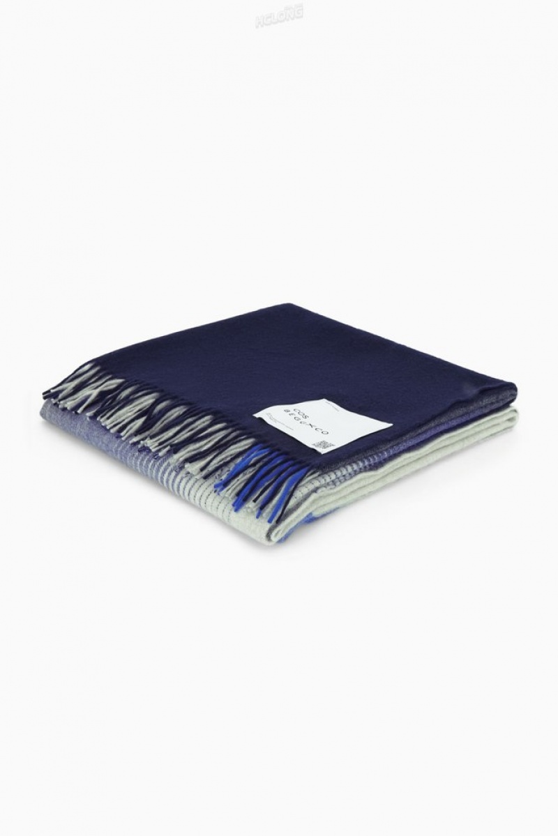 COS Checked Lambswool And Cashmere Blanket Women's Scarves Blue / Checked | UV90-C7NY