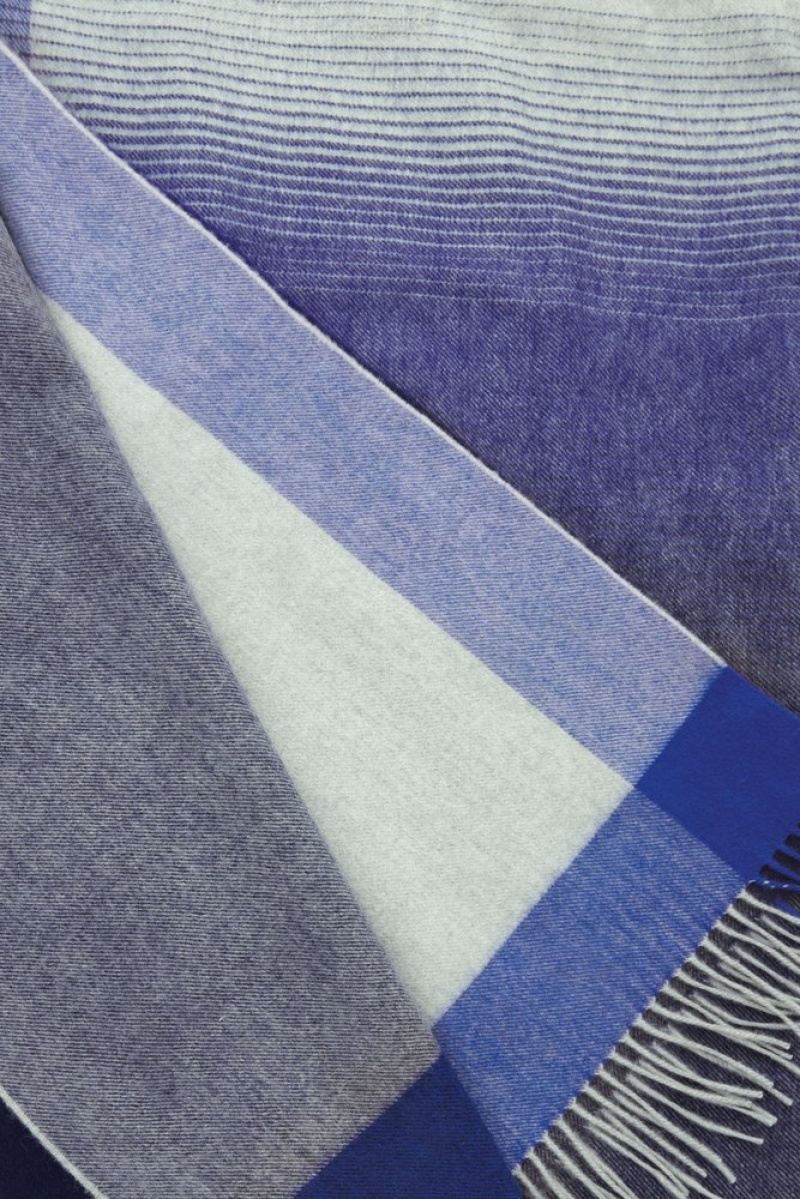 COS Checked Lambswool And Cashmere Blanket Women's Scarves Blue / Checked | UV90-C7NY