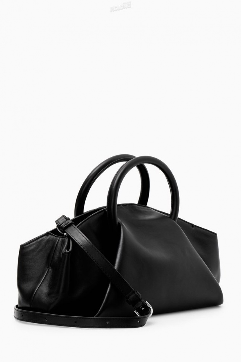 COS Fold Shoulder Bag - Leather Women's Bags Black | BG24-Q7RG