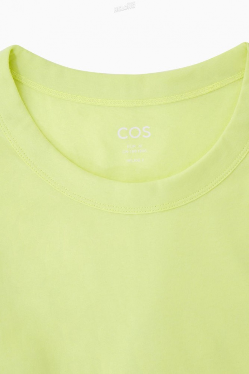 COS Lightweight Long-Sleeved T-Shirt Men's T-shirts Light Yellow | LI04-Q9VG