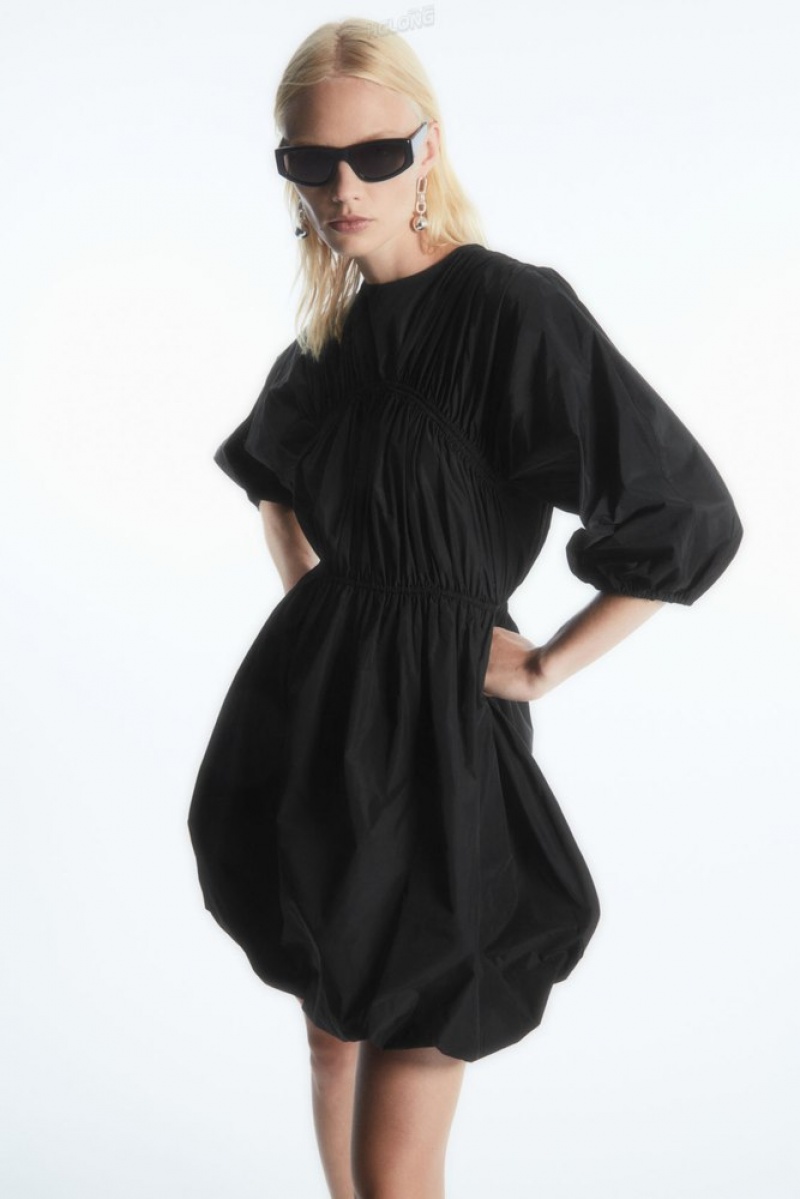 COS Open-Back Shirred Balloon Mini Dress Women's Dresses Black | OM44-X0ZG