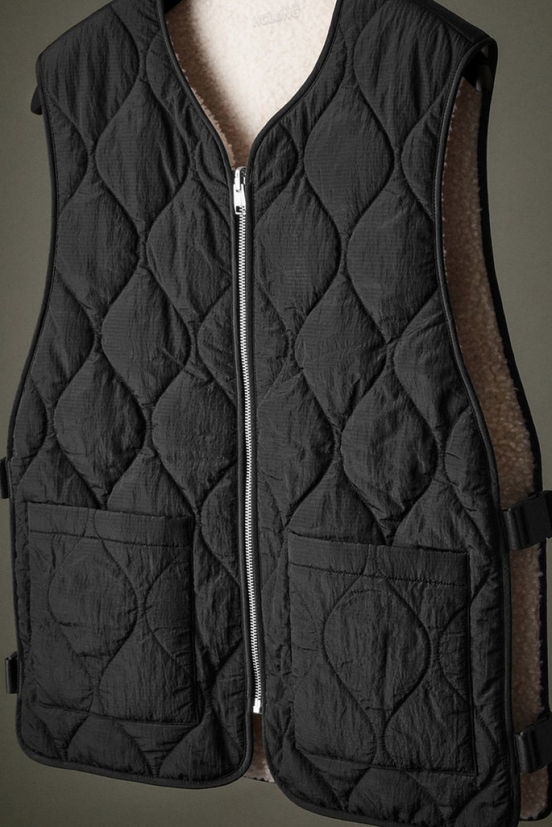 COS Reversible Fleece-Lined Utility Gilet Men's Tops Black | SF56-G2TC