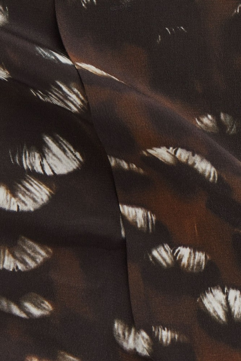 COS The Pure Silk Scarf Men's Scarves Black / Feather Print | GM60-J6KY