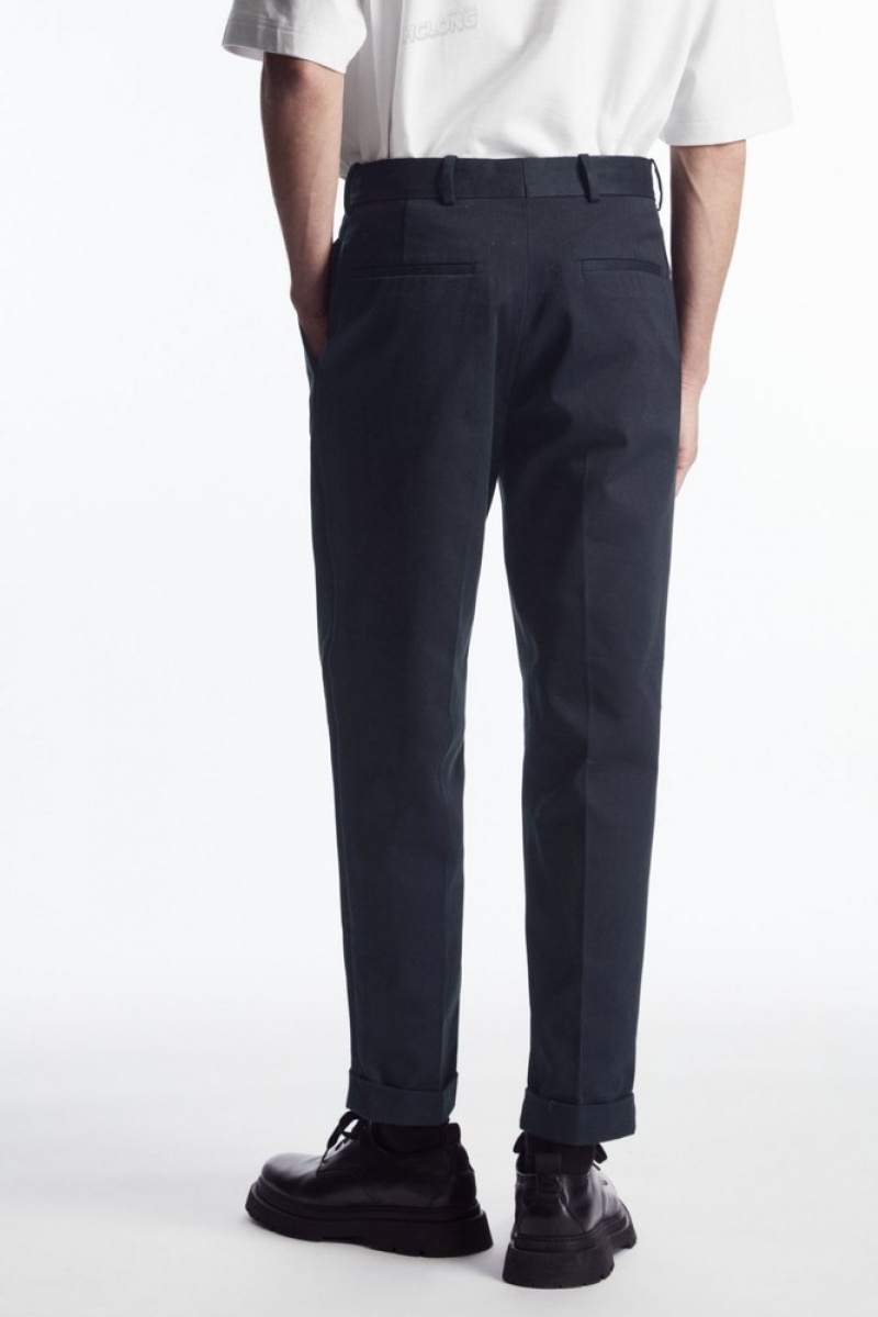 COS Turn-Up Tapered Twill Trousers Men's Trousers Navy | HF10-L2GM