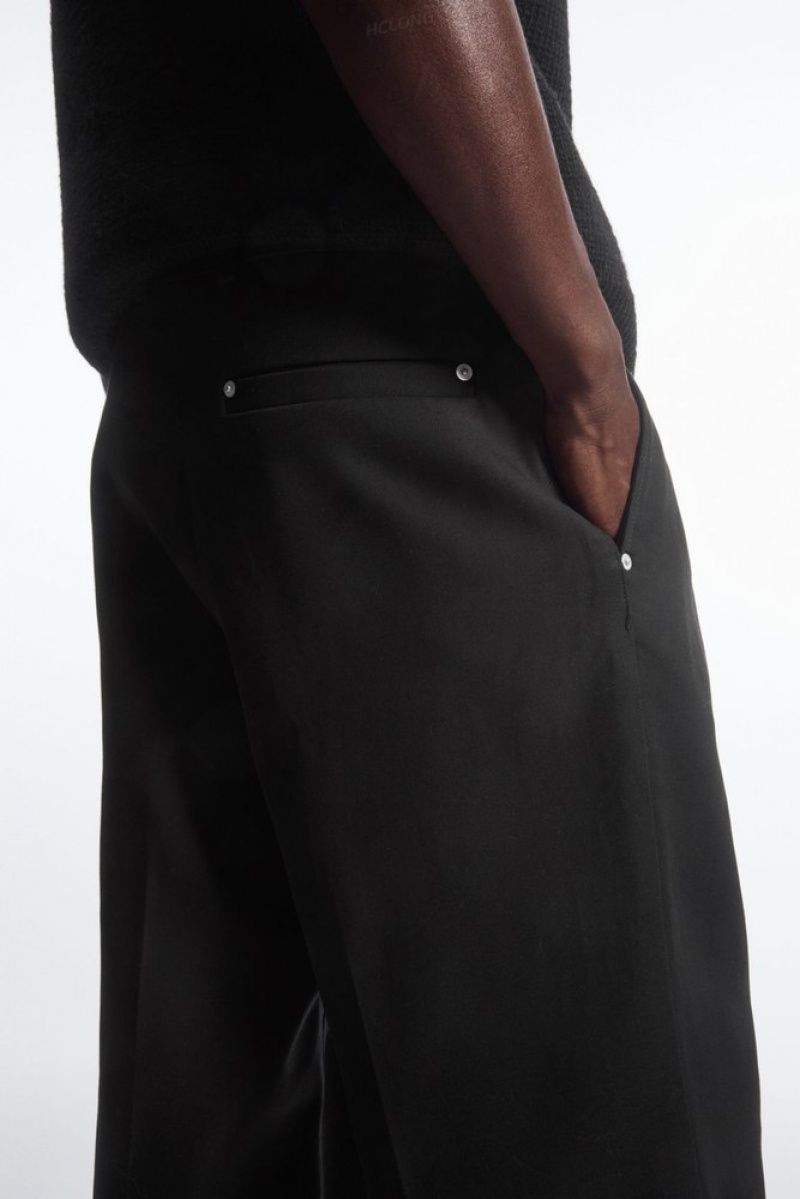 COS Wide-Leg Pleated Utility Pants Men's Pants Black | KI44-P6XU